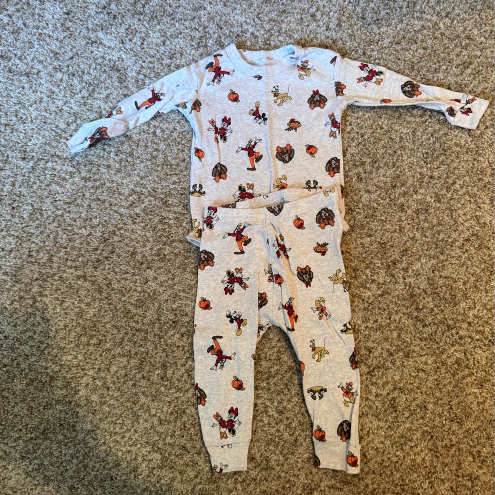 GAP MICKEY Thanksgiving Pajamas